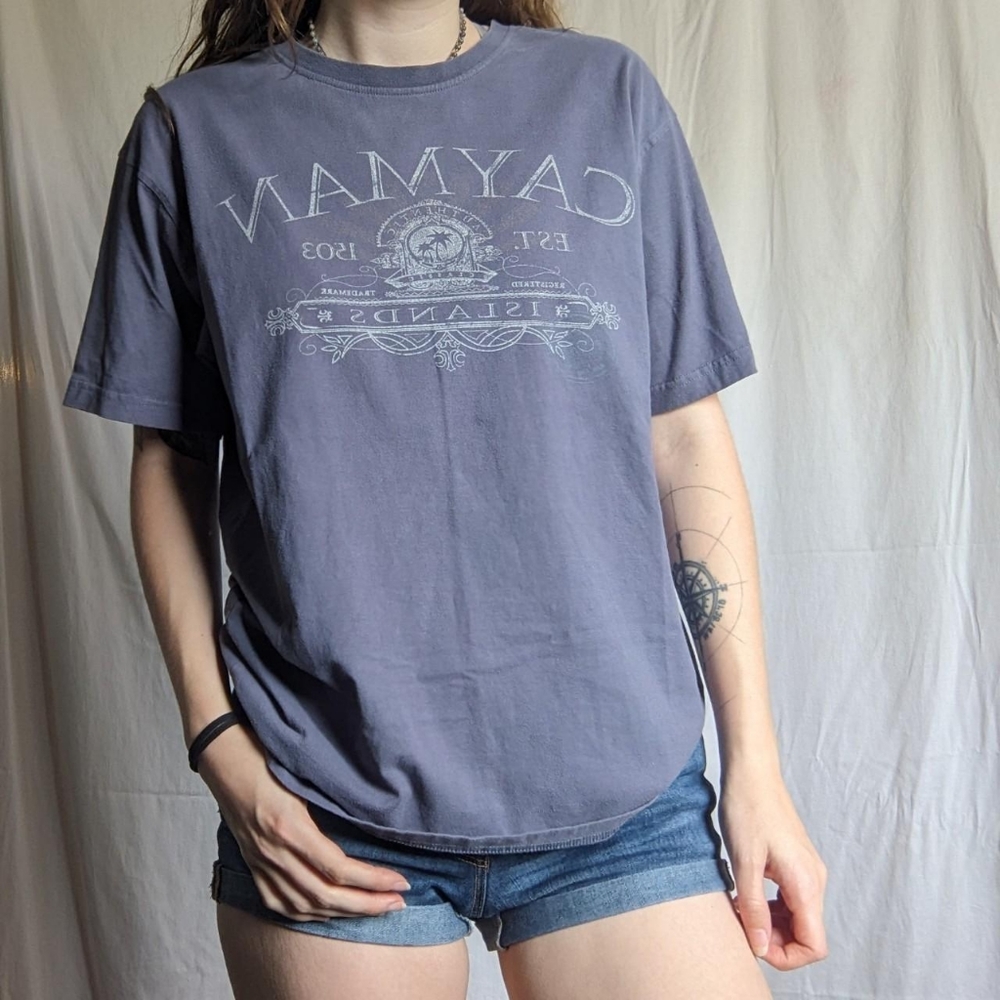 Vintage Cayman Islands Graphic T-Shirt